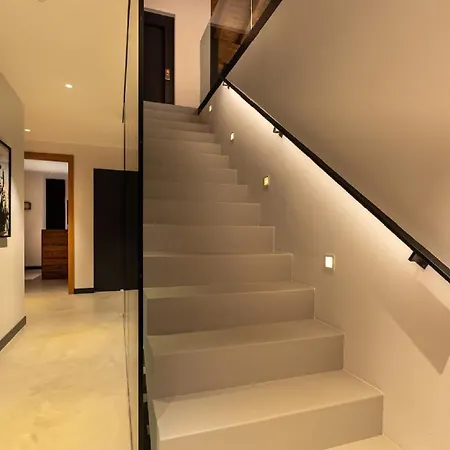 Contemporary Austrian Recently Completed * Saalbach-Hinterglemm